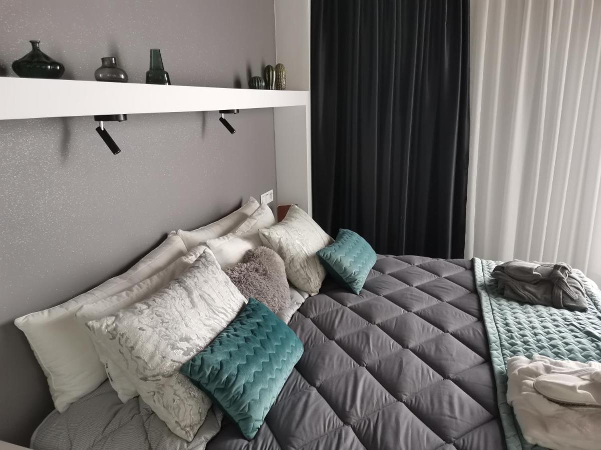 Appartement Fg Albayzin Apartamento Deluxe Con Terraza Vistas Y Parking Gratis à Grenade Extérieur photo